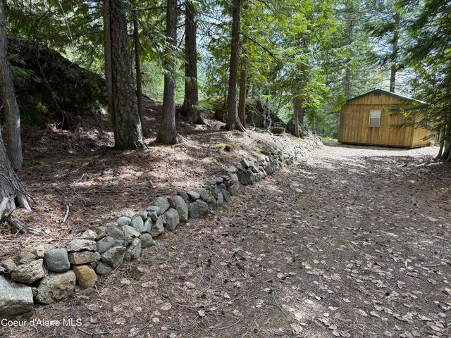 1094 Spirit Wolf TRL, Sandpoint, ID 83864