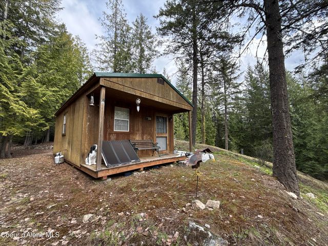 1094 Spirit Wolf TRL, Sandpoint, ID 83864