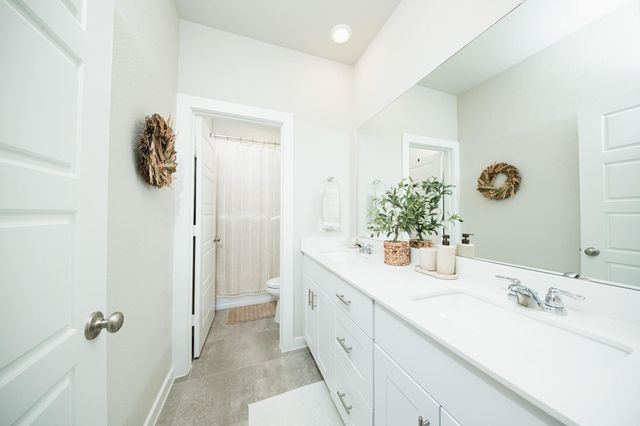 14807 Slow River Avenue, Houston, TX 77082
