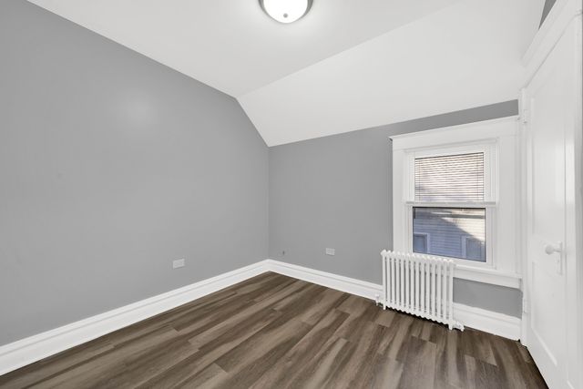 1915 VERMONT Street, Blue Island, IL 60406