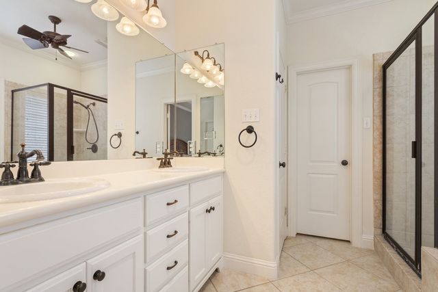 100 Edinburgh, Waco, TX 76712