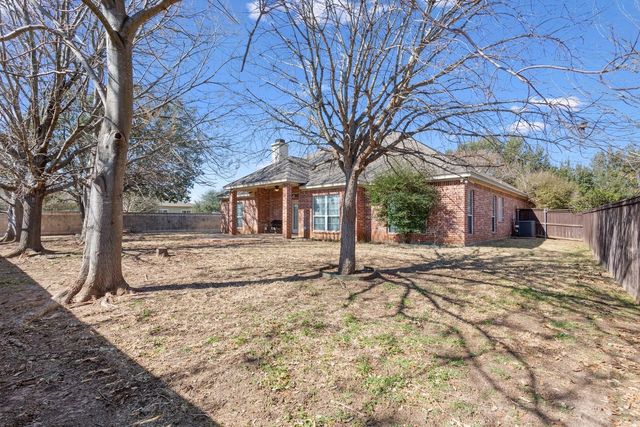 100 Edinburgh, Waco, TX 76712