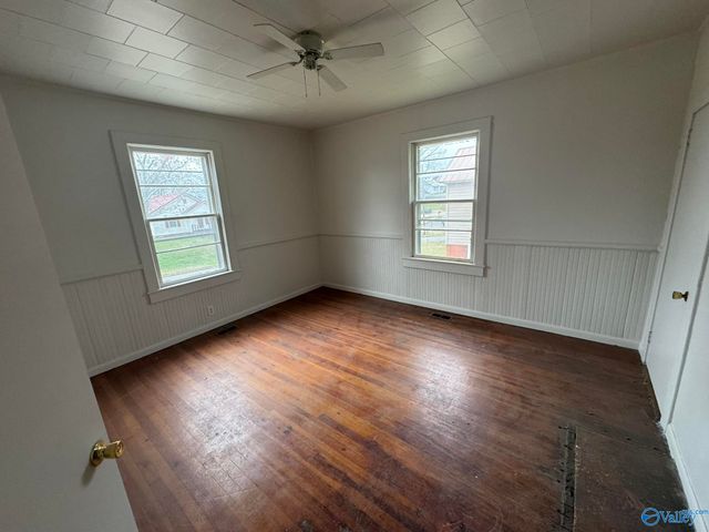 16 Little Street, Gadsden, AL 35904