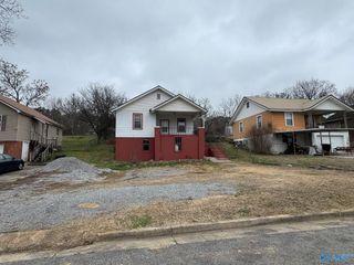 16 Little Street, Gadsden, AL 35904