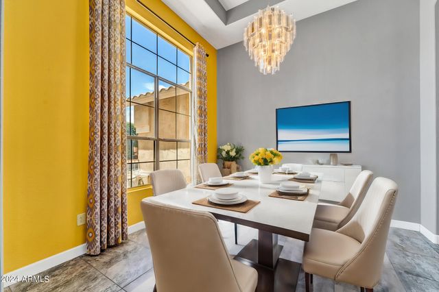 17620 W WEATHERBY Drive, Surprise, AZ 85374