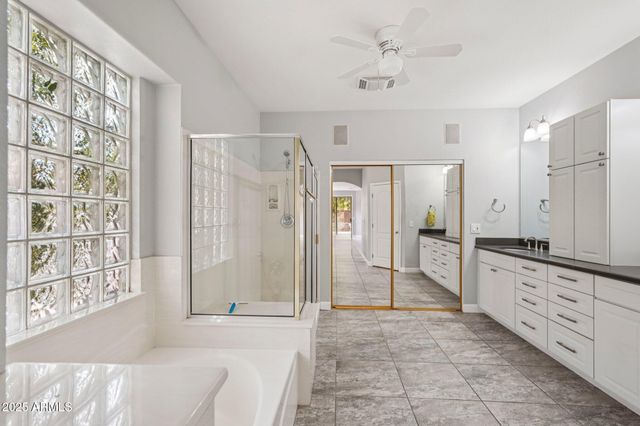 17620 W WEATHERBY Drive, Surprise, AZ 85374