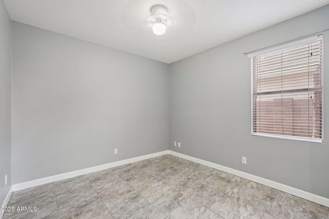 17620 W WEATHERBY Drive, Surprise, AZ 85374