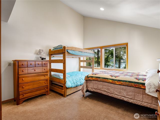 56 Silcox Island, Lakewood, WA 98498