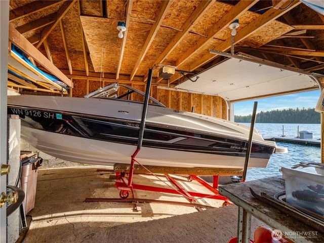 56 Silcox Island, Lakewood, WA 98498