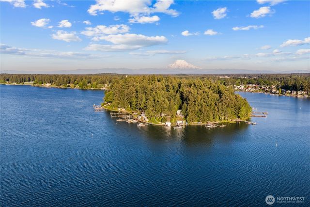 56 Silcox Island, Lakewood, WA 98498
