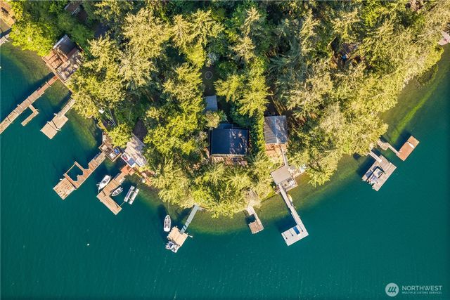 56 Silcox Island, Lakewood, WA 98498