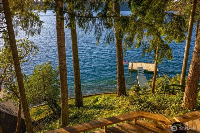 56 Silcox Island, Lakewood, WA 98498