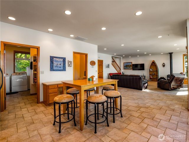 56 Silcox Island, Lakewood, WA 98498