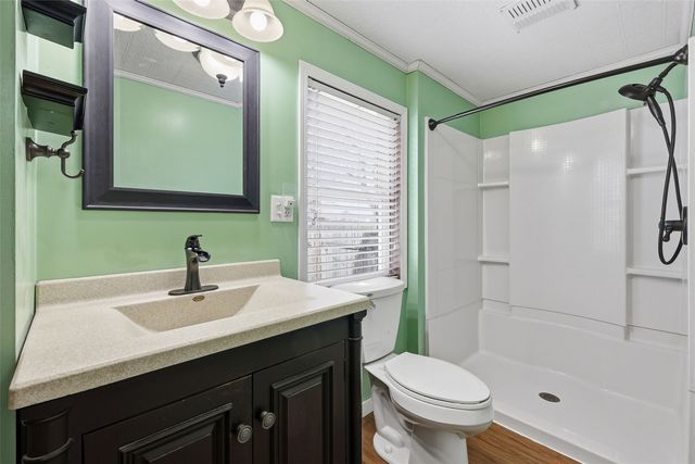 2641 Worthington Drive SW, Cedar Rapids, IA 52404