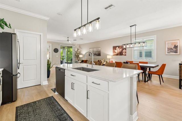 9898 RED BAY LOOP, Land O Lakes, FL 34637