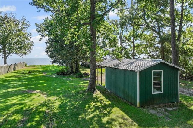 12087 Gregory Road, Coden, AL 36523