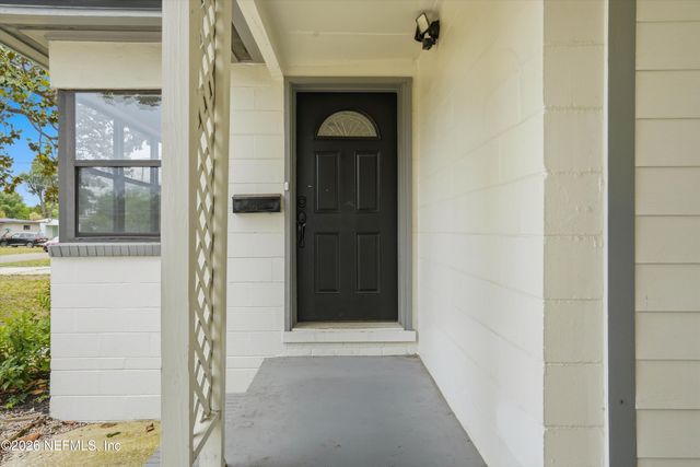 1138 HALIFAX Road, Jacksonville, FL 32216