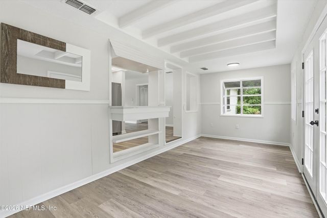 1138 HALIFAX Road, Jacksonville, FL 32216