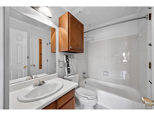 13732 E Lehigh Ave A, Aurora, CO 80014