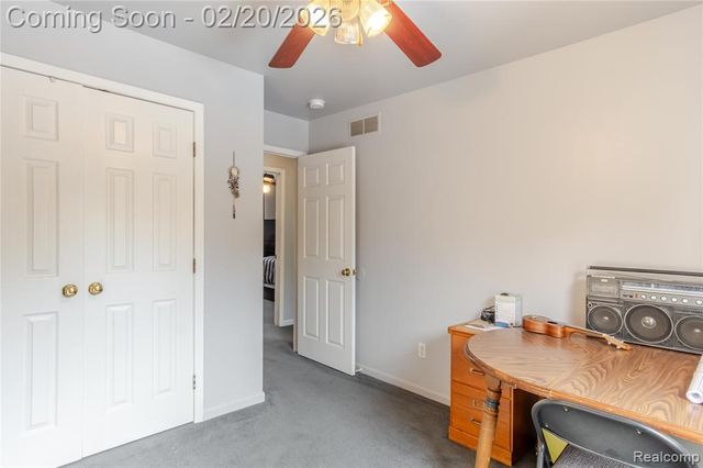 2430 Hickory Circle Drive, Howell, MI 48855