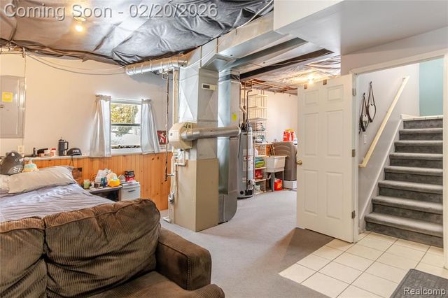 2430 Hickory Circle Drive, Howell, MI 48855