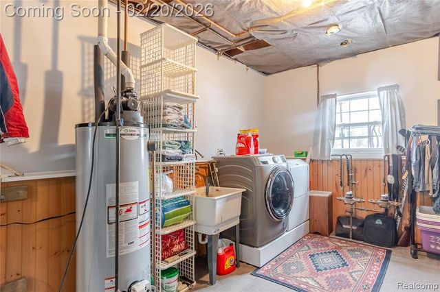 2430 Hickory Circle Drive, Howell, MI 48855