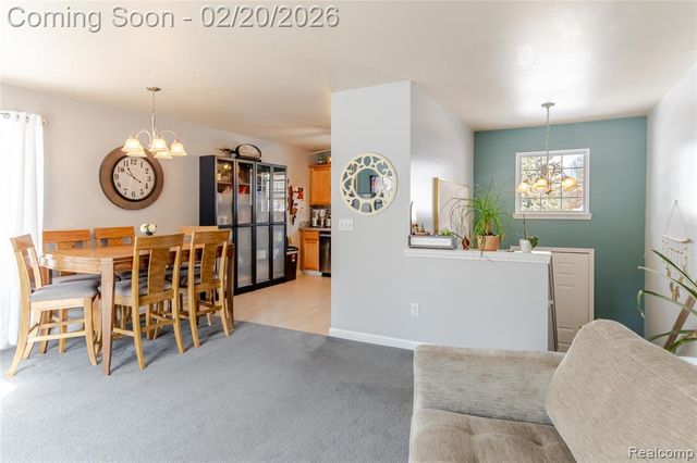 2430 Hickory Circle Drive, Howell, MI 48855