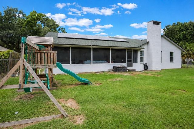 18 WESTON ROAD, Leesburg, FL 34748