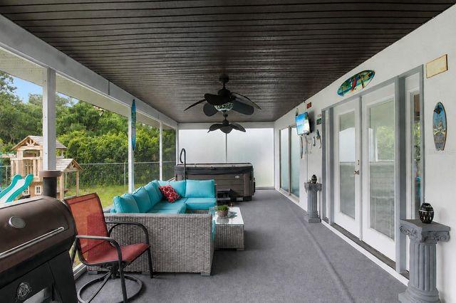 18 WESTON ROAD, Leesburg, FL 34748