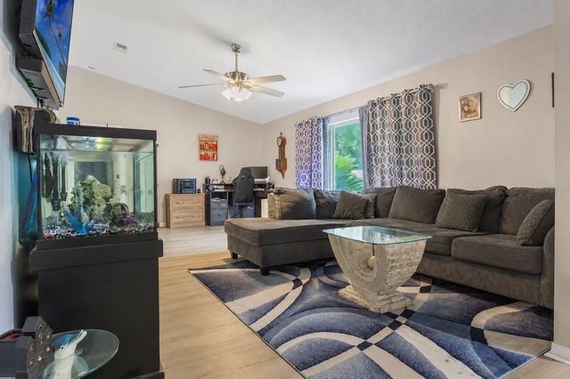 18 WESTON ROAD, Leesburg, FL 34748