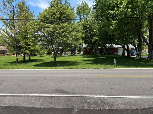 2305 Ross Road, Tipp City, OH 45371