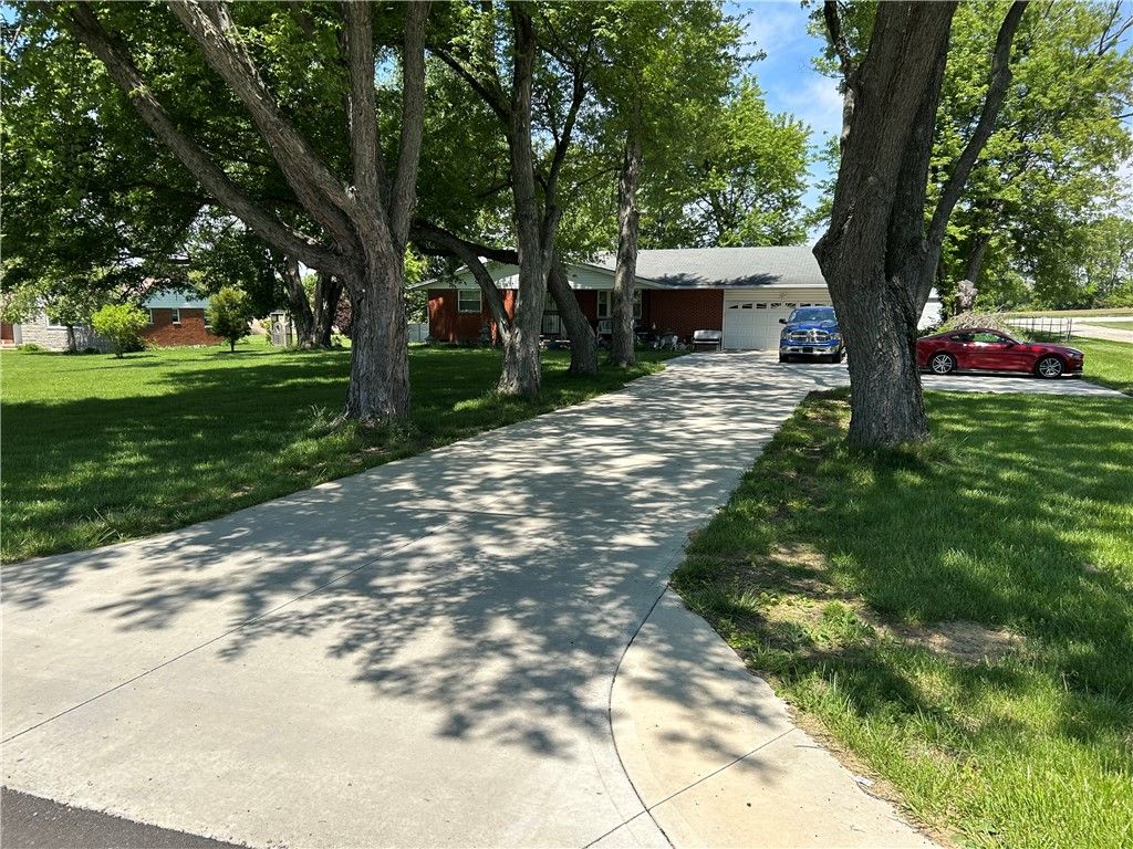 2305 Ross Road, Tipp City, OH 45371