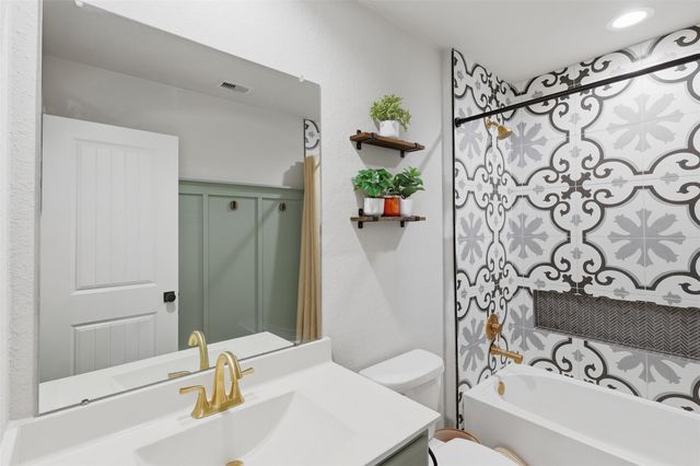 710 Desert Pea Lane, Rosharon, TX 77583