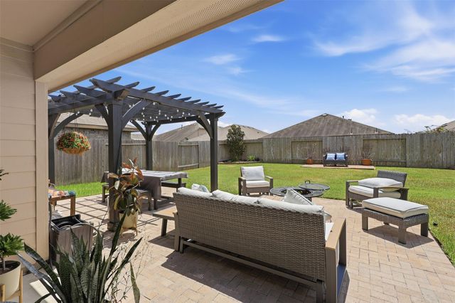 710 Desert Pea Lane, Rosharon, TX 77583