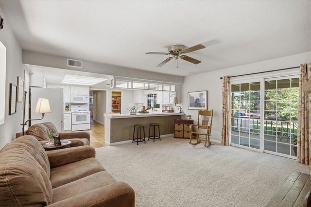 16351 Lake Vera Purdon Rd, Nevada City, CA 95959