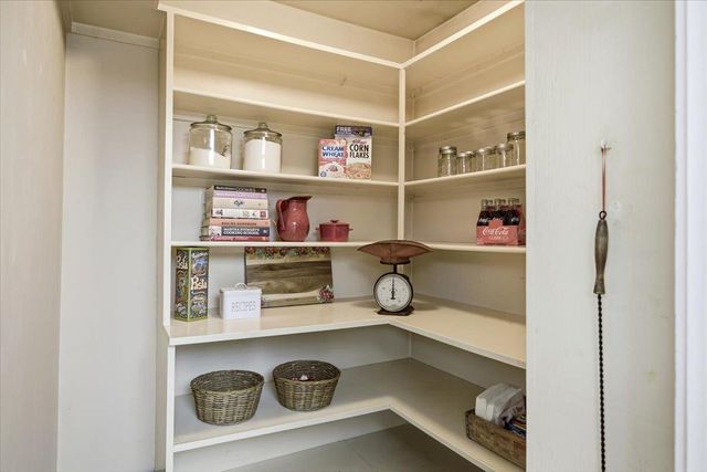 16351 Lake Vera Purdon Rd, Nevada City, CA 95959