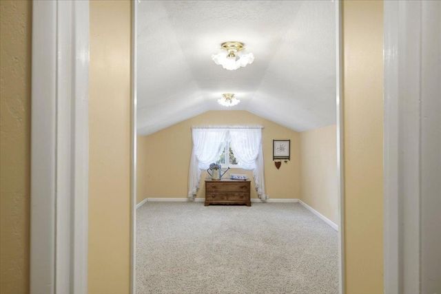 16351 Lake Vera Purdon Rd, Nevada City, CA 95959