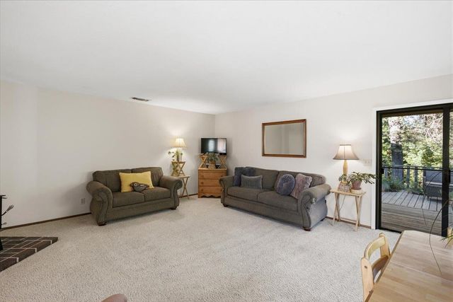 16351 Lake Vera Purdon Rd, Nevada City, CA 95959