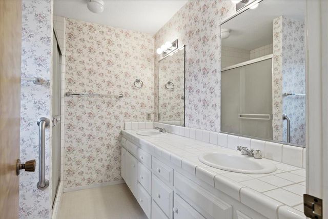 16351 Lake Vera Purdon Rd, Nevada City, CA 95959