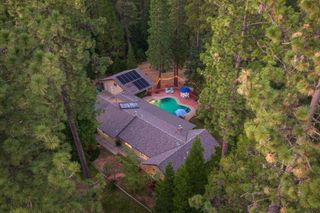 16351 Lake Vera Purdon Rd, Nevada City, CA 95959