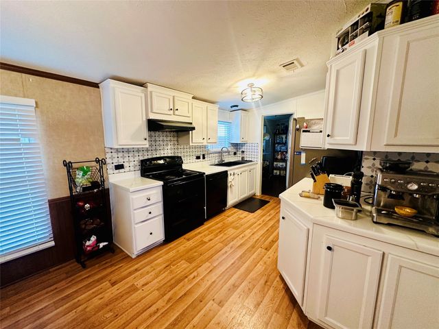 219 County Road 2723, Decatur, TX 76234