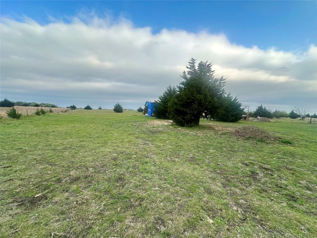 219 County Road 2723, Decatur, TX 76234