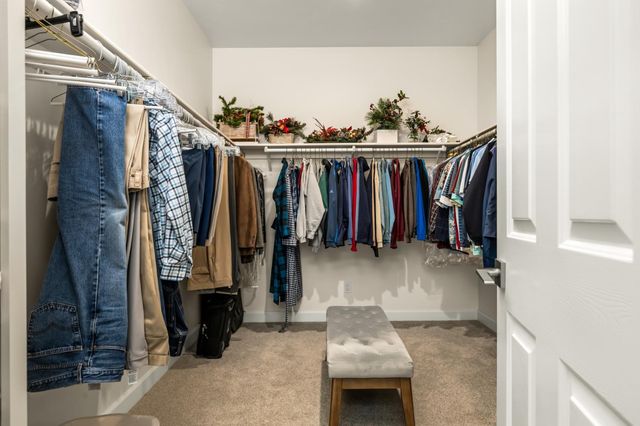 18073 Jayhawk Dr, Penn Valley, CA 95946