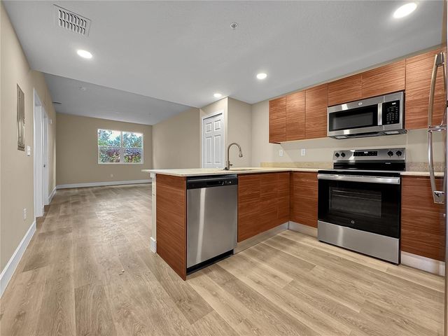 4424 S TEXAS AVENUE 1-213, Orlando, FL 32839