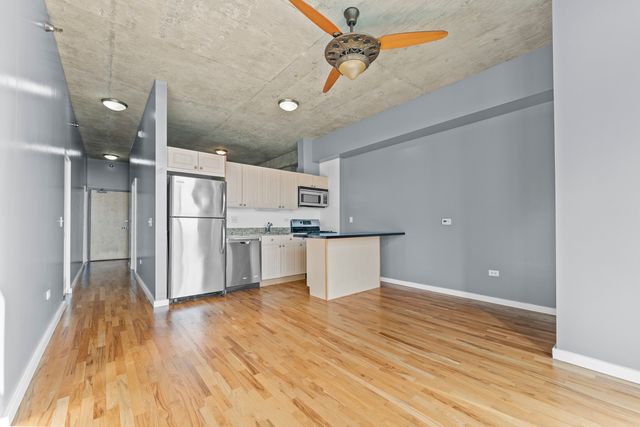 1620 S Michigan Avenue 816, Chicago, IL 60616