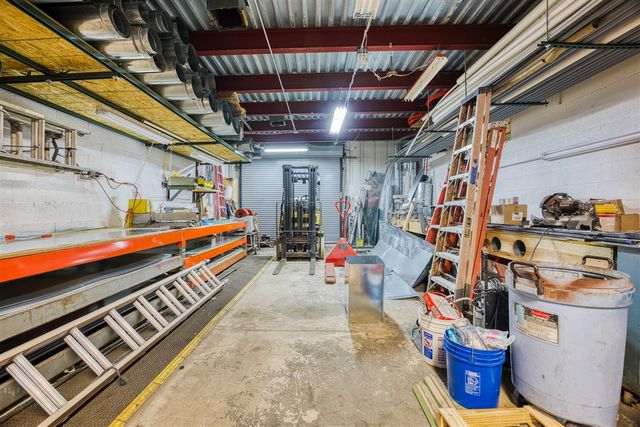 20825 Plymouth Road, Detroit, MI 48228