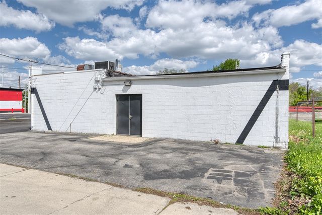 20825 Plymouth Road, Detroit, MI 48228