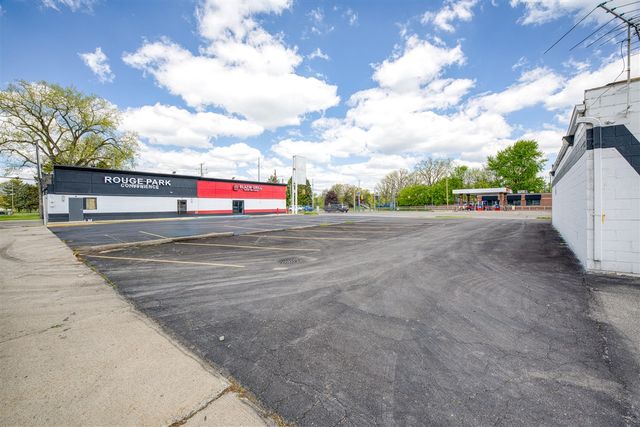 20825 Plymouth Road, Detroit, MI 48228