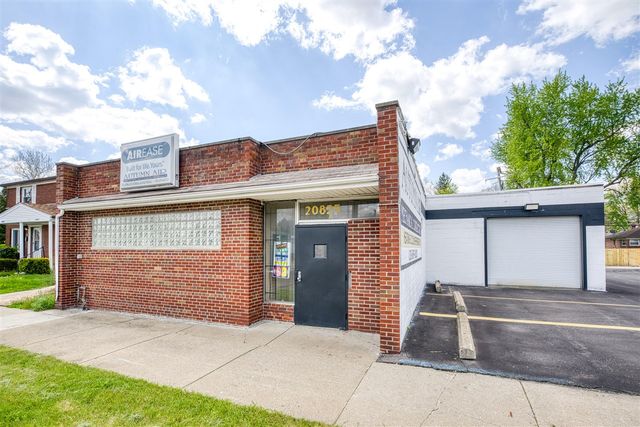 20825 Plymouth Road, Detroit, MI 48228
