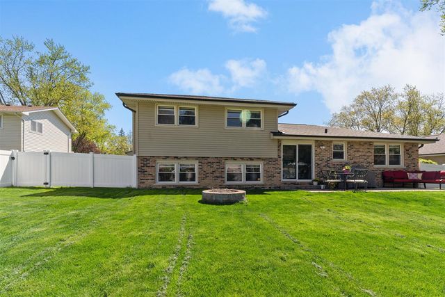 13630 Cherry Lane, Orland Park, IL 60462